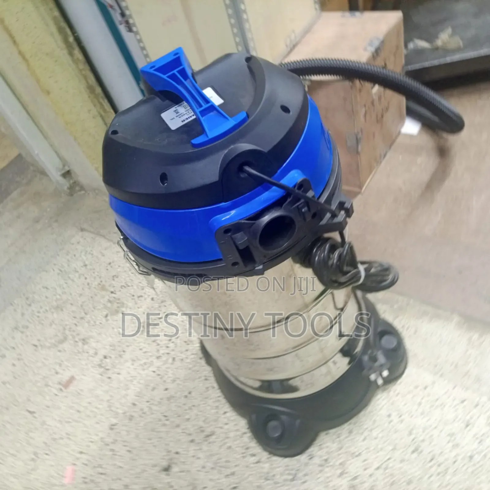 Premier Vacuum Cleaner 30l