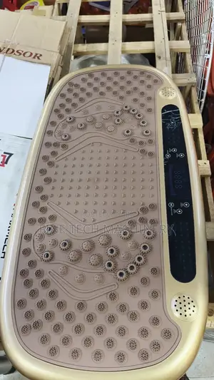 Vibrating Plate Exercise Machine