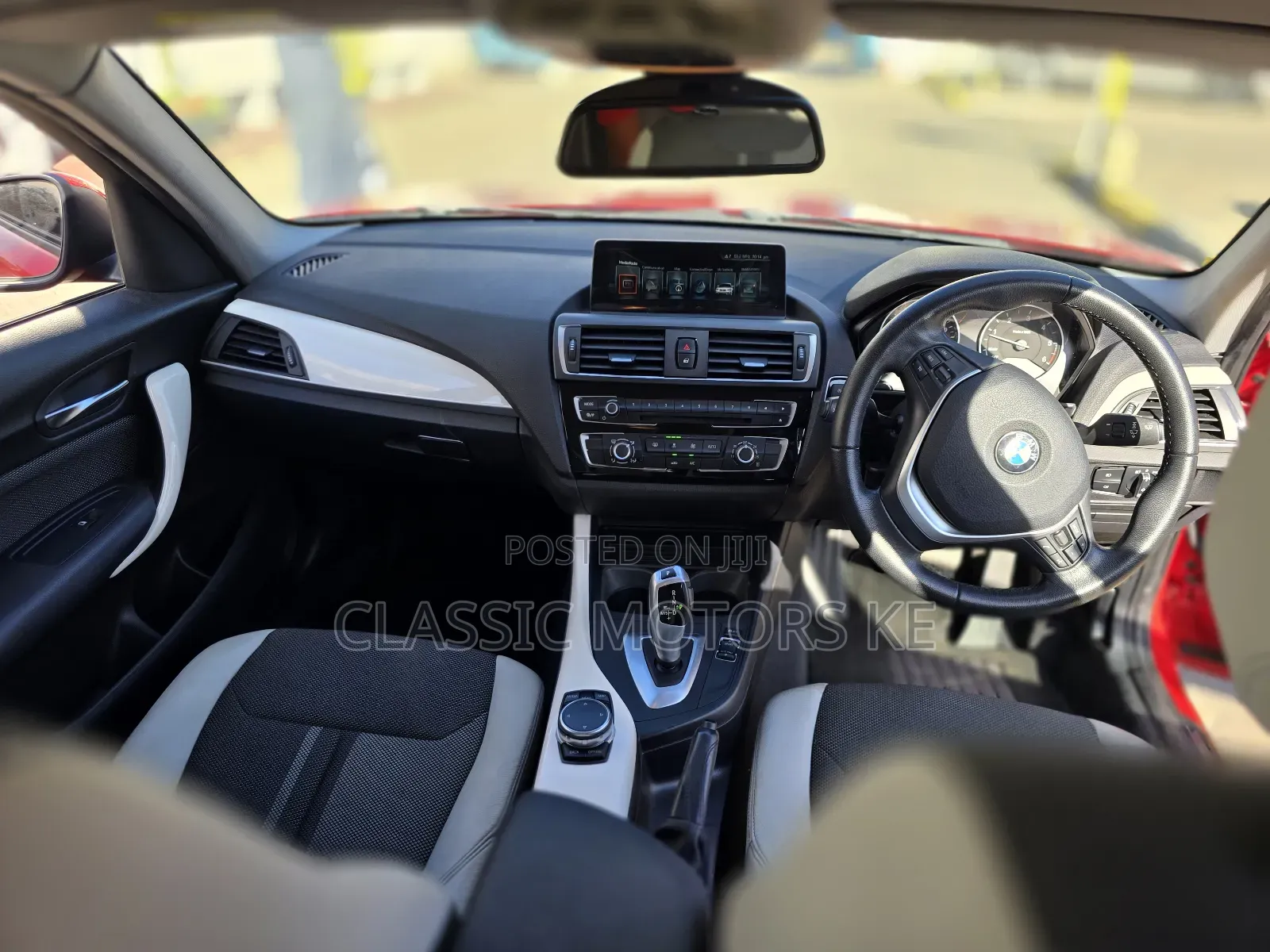 BMW 118d 2019 Red
