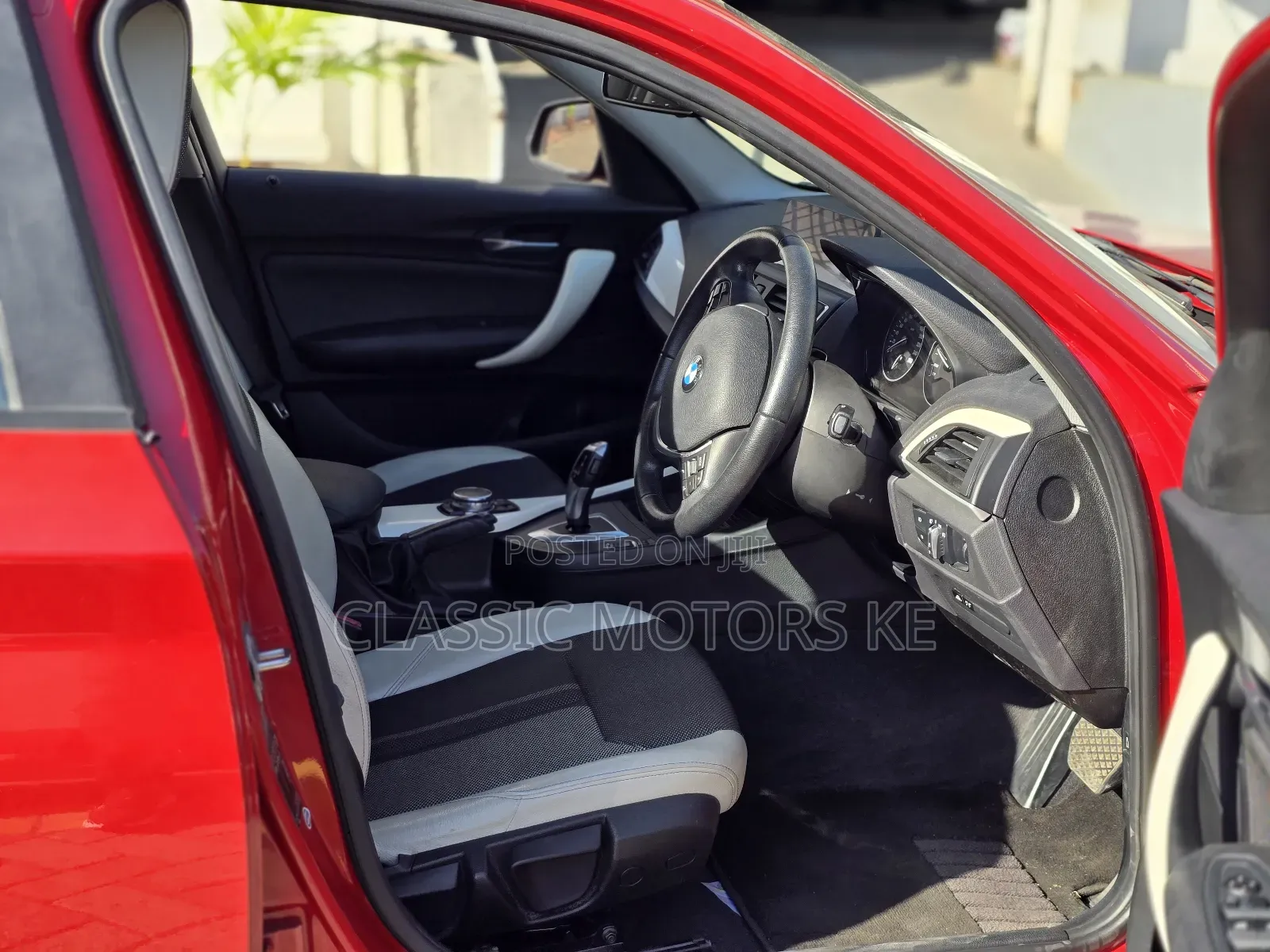 BMW 118d 2019 Red