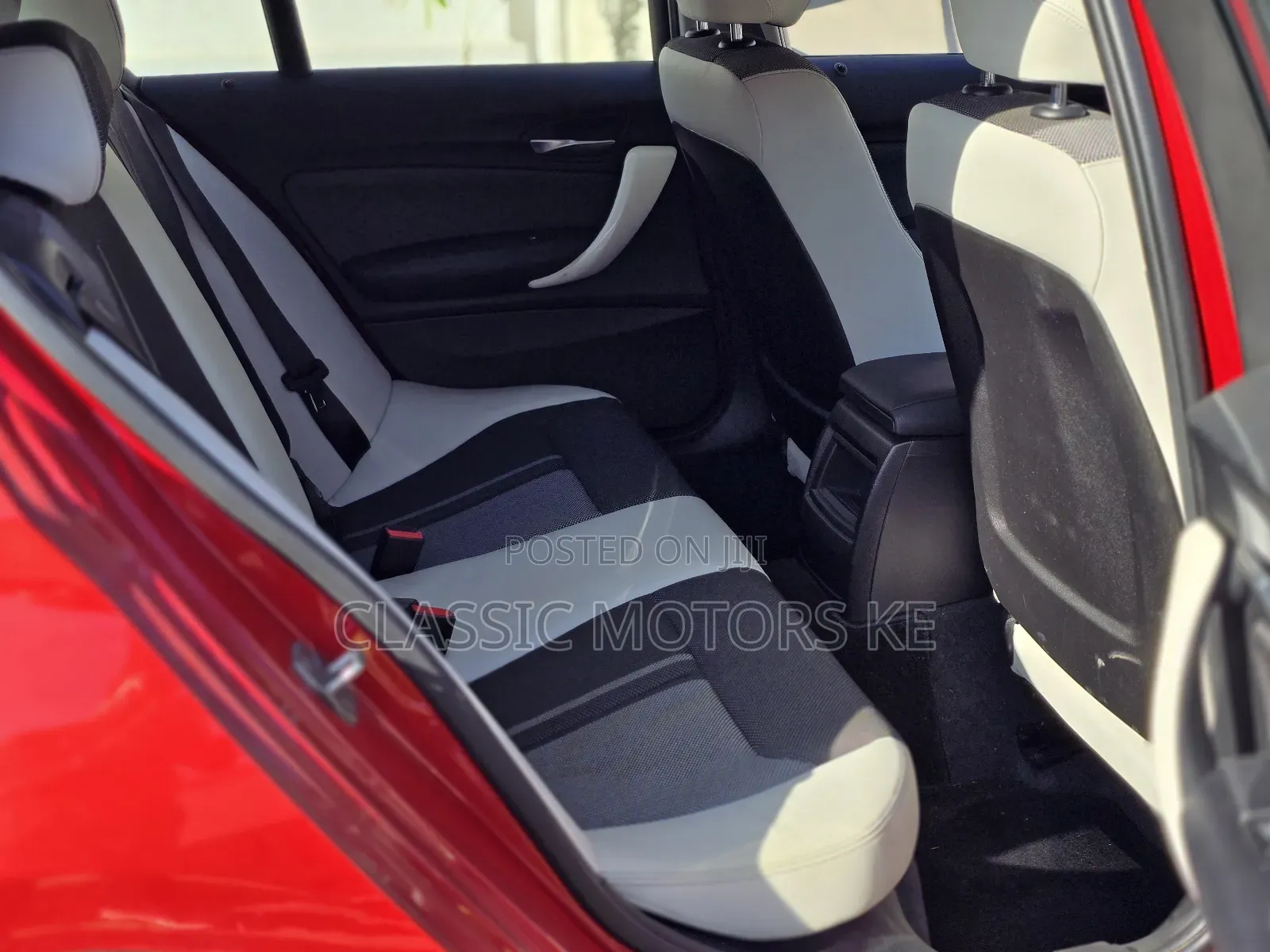 BMW 118d 2019 Red