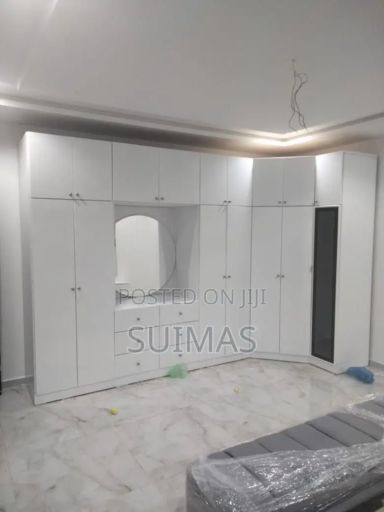 Walk-in Wardrobe and Closet Design Services