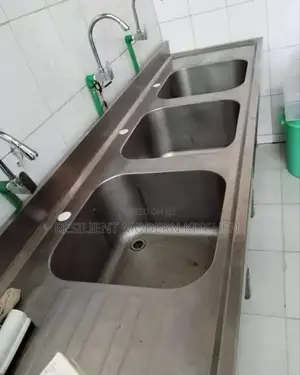 Stainless Steel Commercial Tripple Bowl Sink