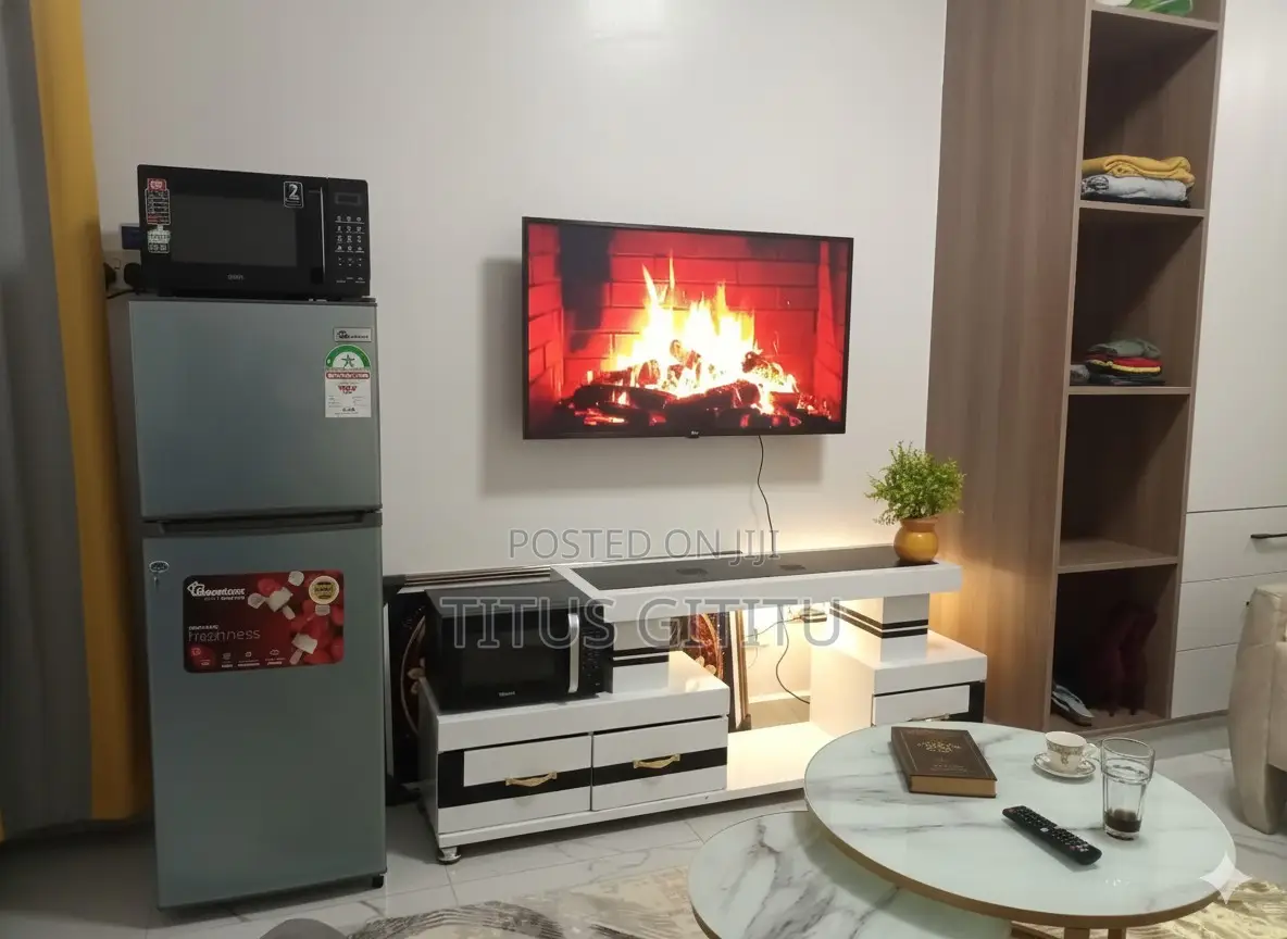 Luxury Studio Airbnb in Kilimani | Ngong Rd Near Prestige | Study Area