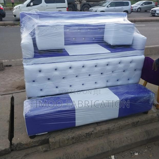 Pedicure Armrest Seats,3 Seater - thumbnail 3