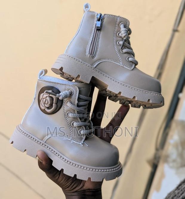 Girls' Ankle Boots With a Side Zipper Closure a Rose Embellishment