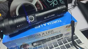 P50 Zoomable Tactical Led Torch With Usb Rechargeable Battery