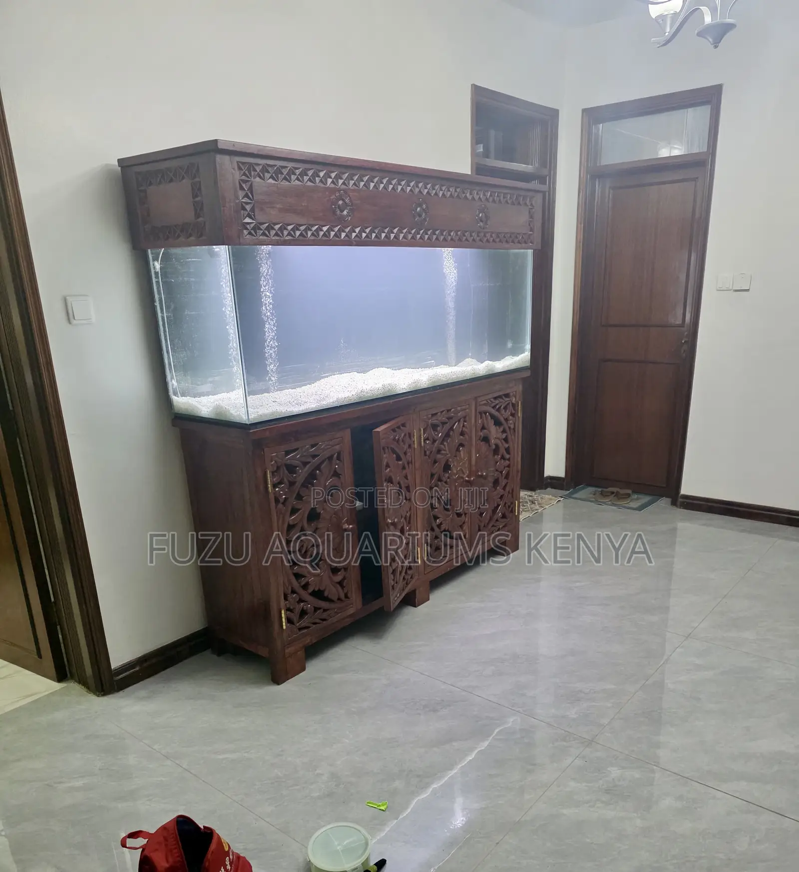 Artistic Wood Carved Aquarium - Full Kit Installation
