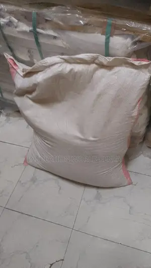Vermiculite Large Grade 10kg (Thermal/Acoustic Insulation)