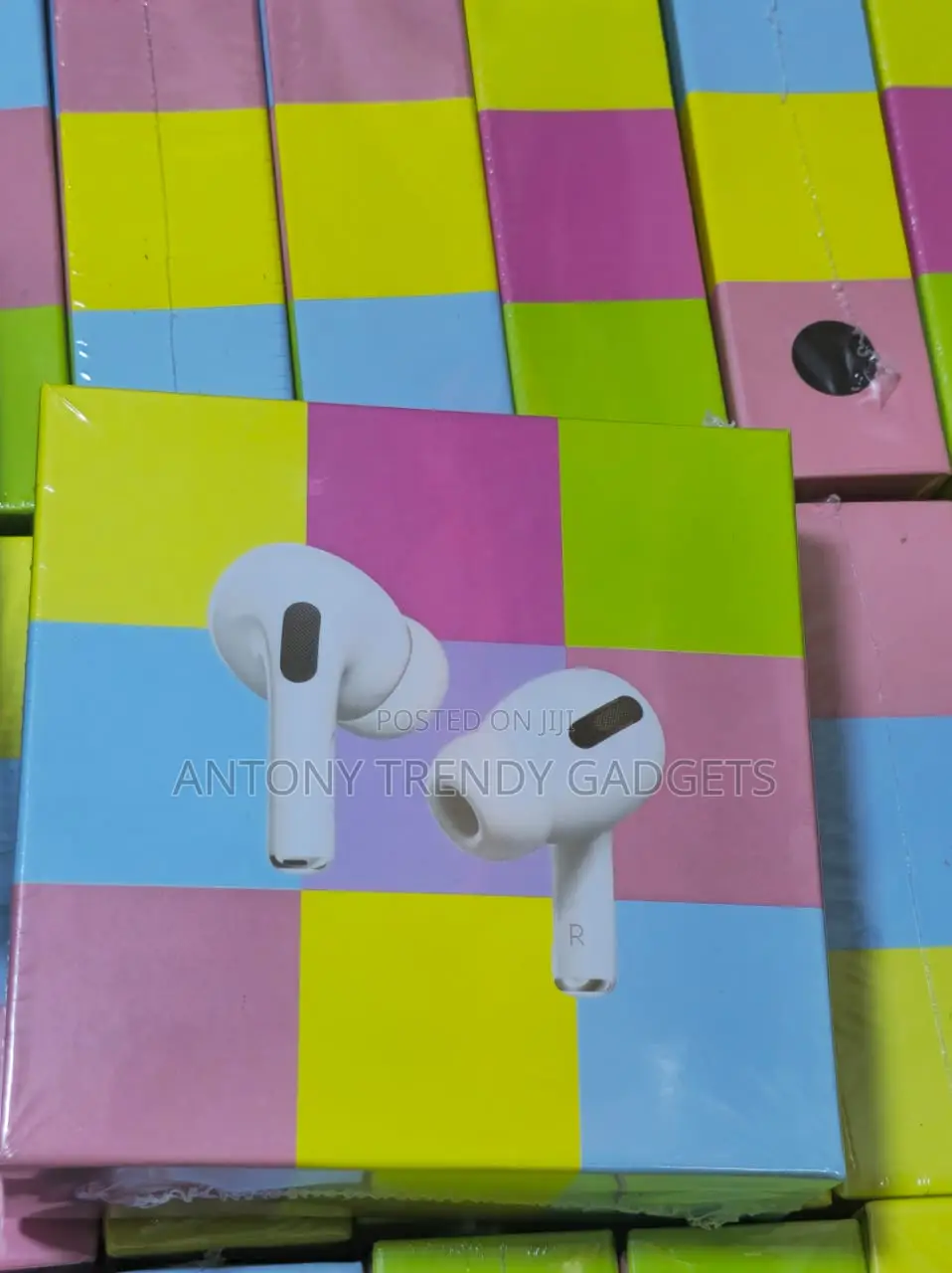 True Wireless Stereo Earbuds With Bluetooth 5.0 Connectivity