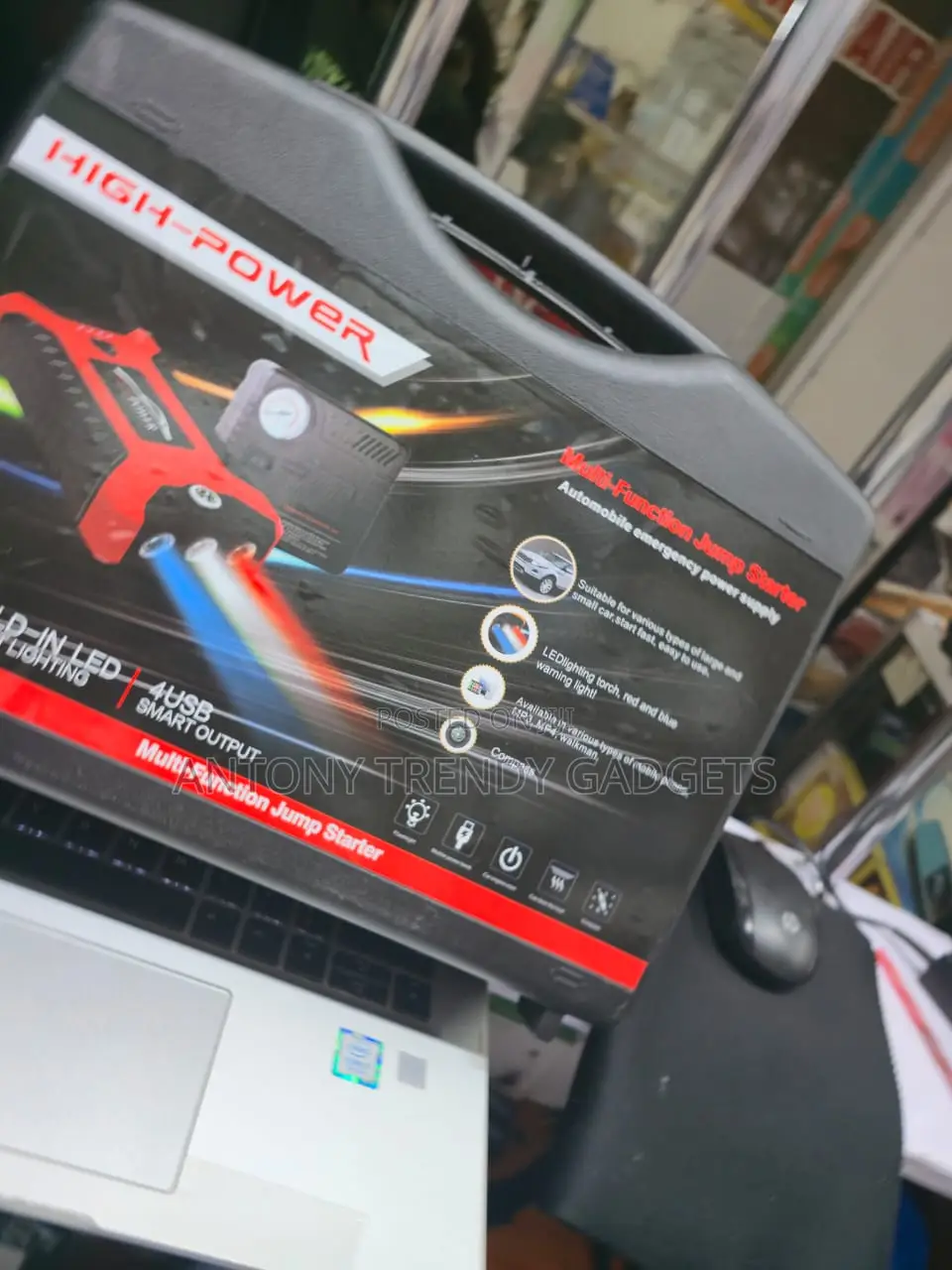 Multi-function Car Emergency Tool With Power Bank & Led Light