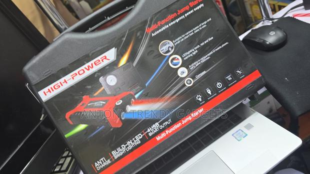 Vehicle Roadside Emergency Kit – Jump Starter, Inflator & Light - thumbnail 4