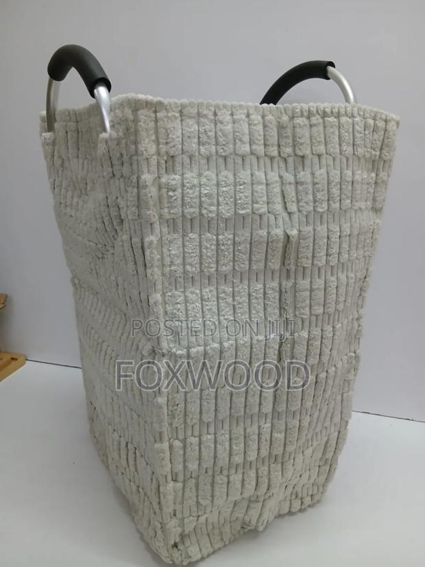 Velvet Coudry Laundry Basket - thumbnail 3