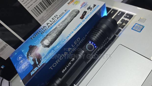 High-lumen Aluminum Led Flashlight 2000lm Outdoor Tactical Torch - thumbnail 3