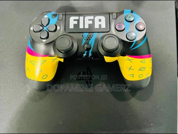 Playstation 4 Slim - thumbnail 5