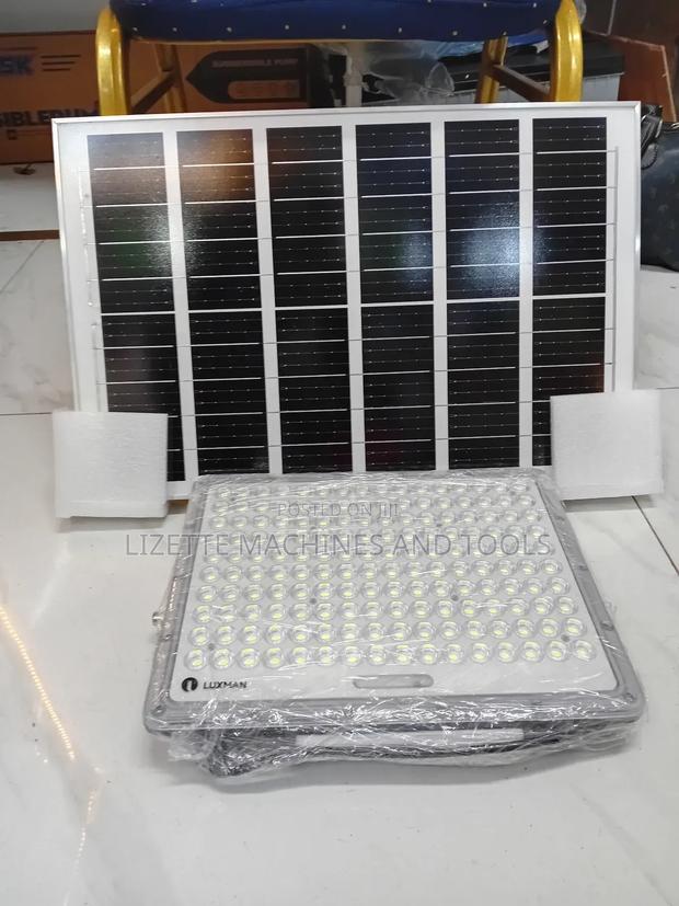 800w Luxman Solar Led Flood Light - thumbnail 3
