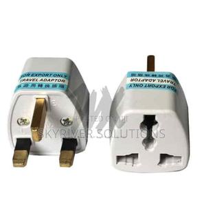 Generic Travel Adapter - main view