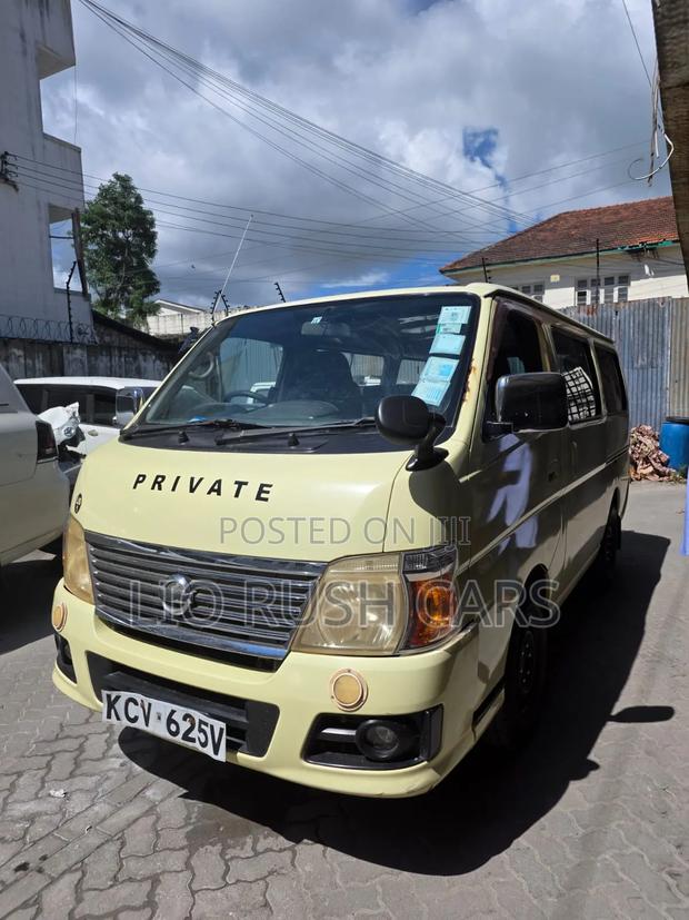 Nissan Caravan (Urvan) 2009 - thumbnail 7