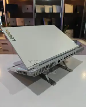 Laptop Lenovo Legion 5 32GB Apple M2 Ultra SSD 1T
