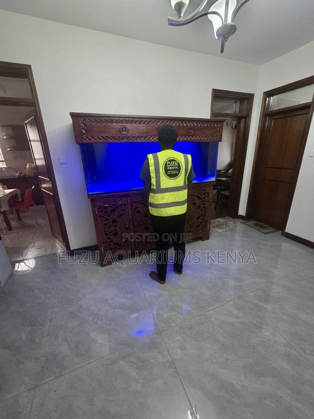 Ready-to-Use Carved Wood Aquarium (Free Delivery) - main view