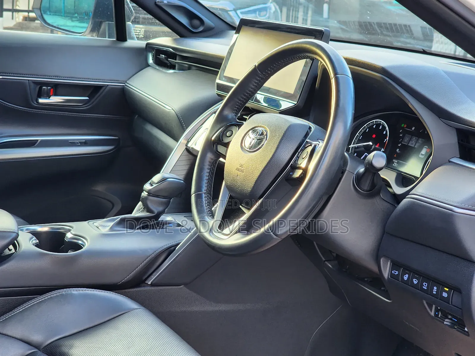 Toyota Harrier 2.0 2020 White