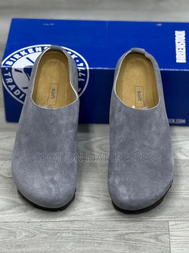 Unisex Sandals Available In Sizes 40-45. - main view