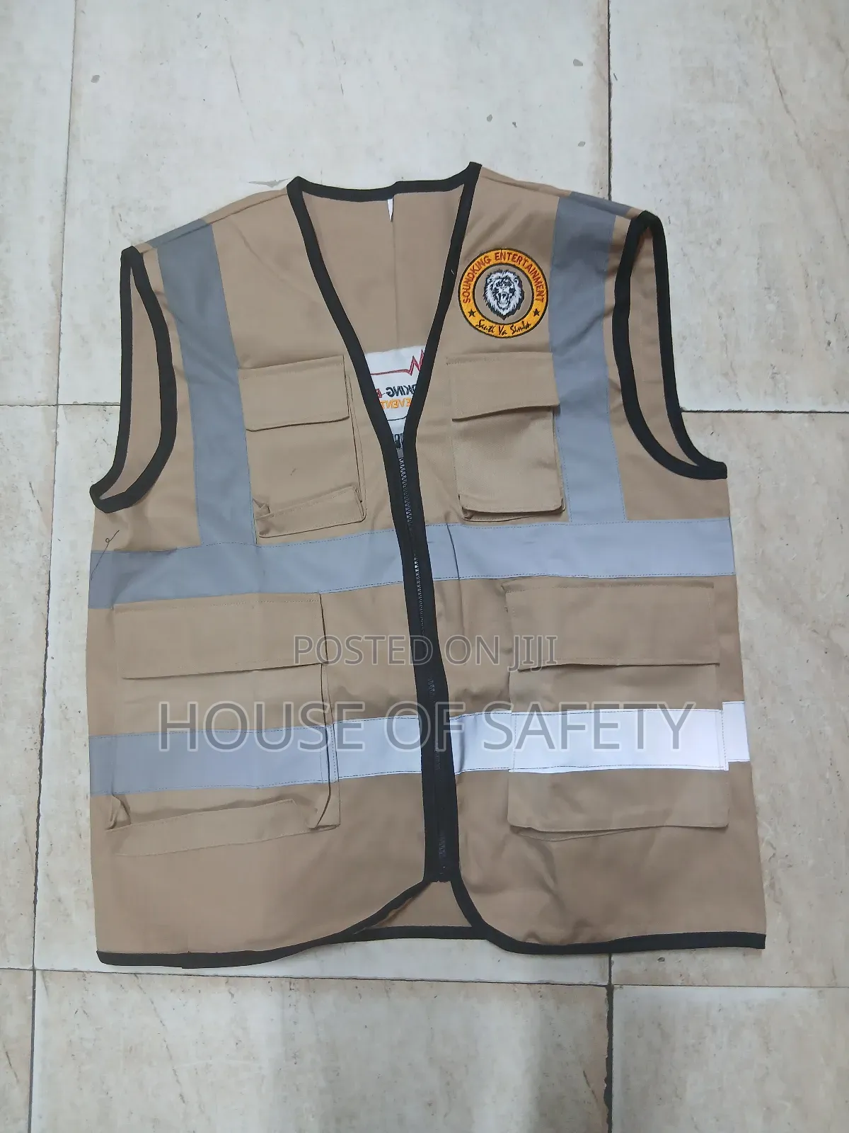 Kinien Cotton Twill Fabric Safari Jackets in Beig
