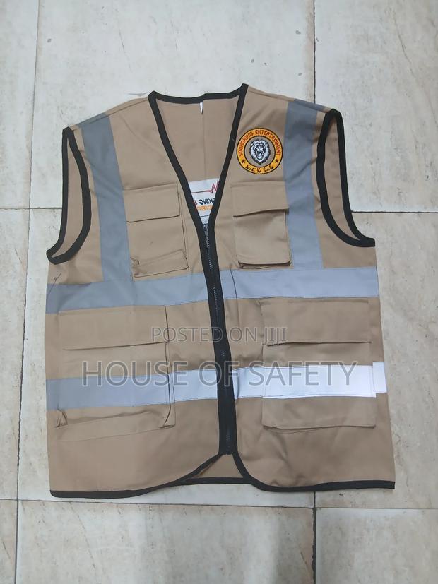 Kinien Cotton Twill Fabric Safari Jackets in Beig