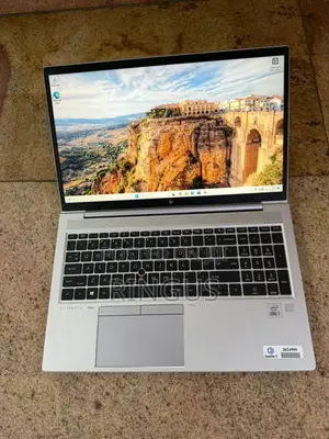 Laptop HP EliteBook 850 G8 16GB Intel Core I7 SSD 256GB
