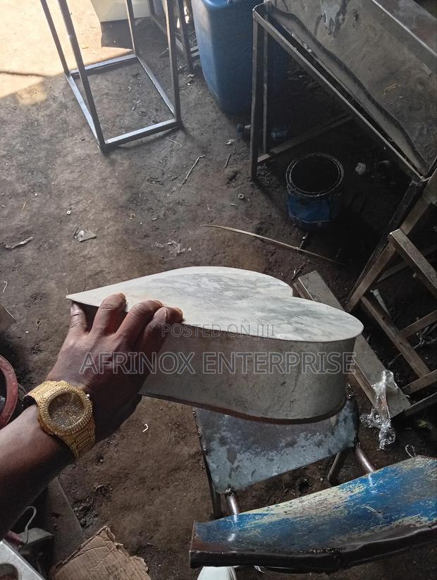 Lovecake Moulds Tins - thumbnail 4