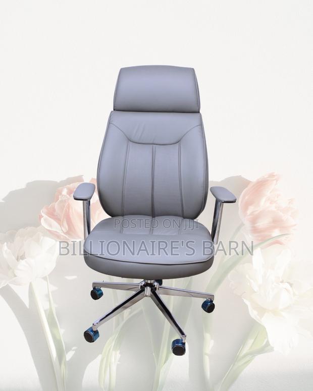 Premium Support Grey Headrest Executive | Order Yours Today - main view