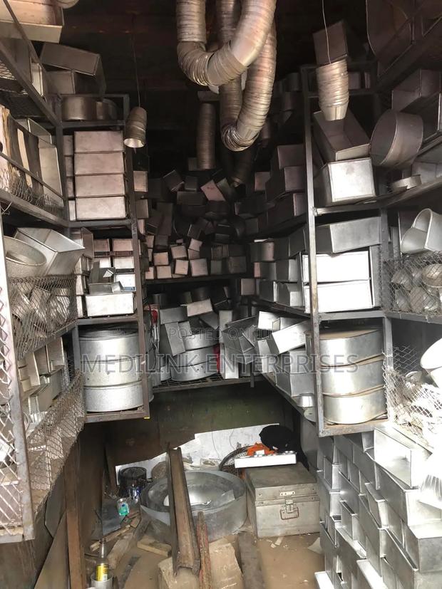 Galvanized 400g Baking Tins