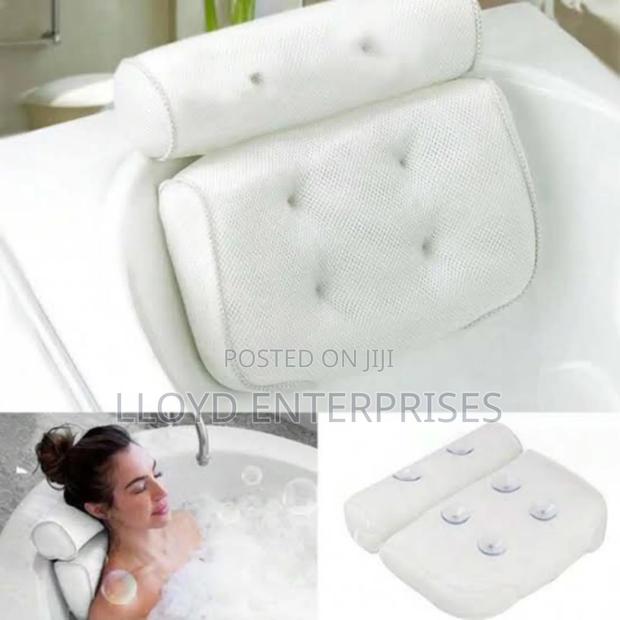 Bath Tub Pillow - main view