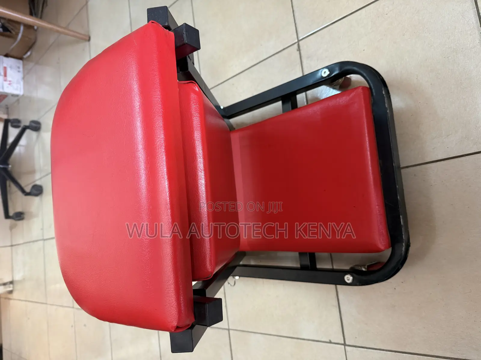 High Quality Lying Board With Wheel
