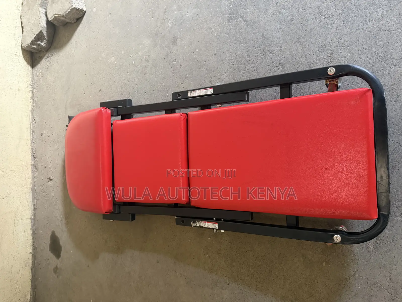 High Quality Lying Board With Wheel
