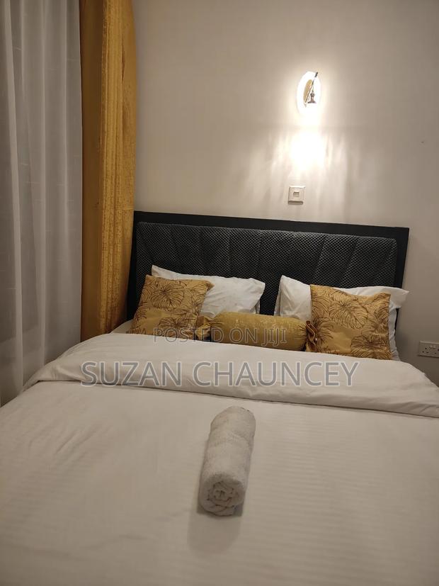 Qash Homes Airbnb at Roysambu - thumbnail 7