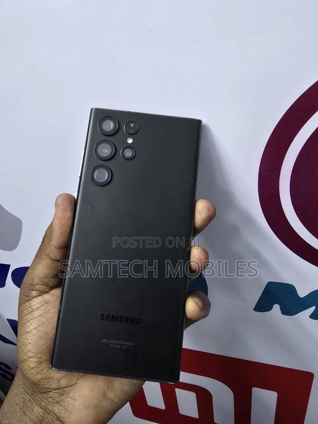 Samsung Galaxy S22 Ultra 5G 128 GB Black - thumbnail 3