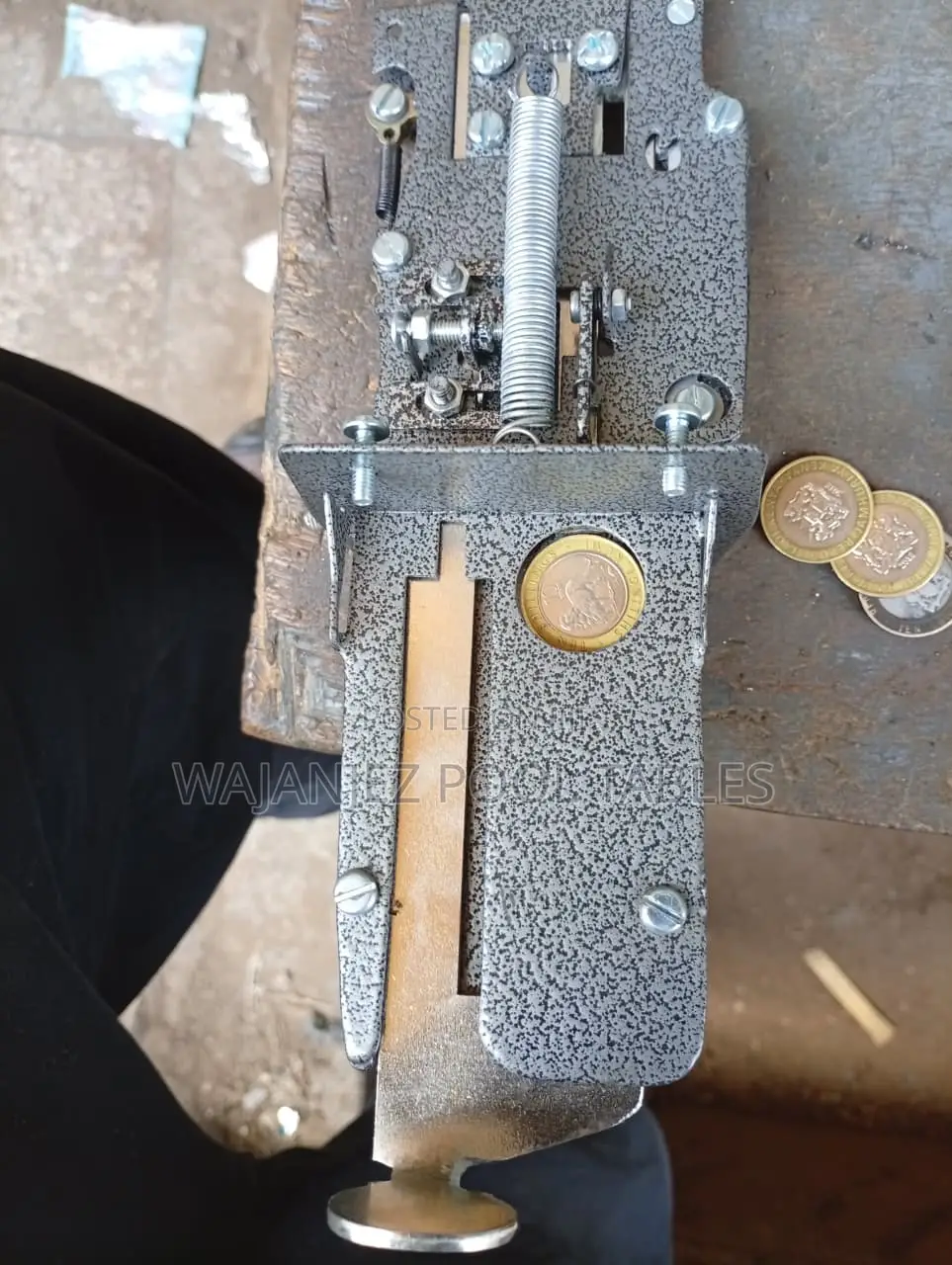 Pool Table Machine