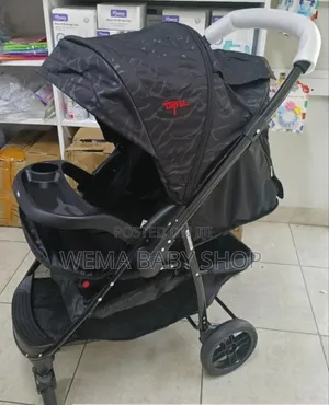 Compact Baby Stroller With Reversible Handle