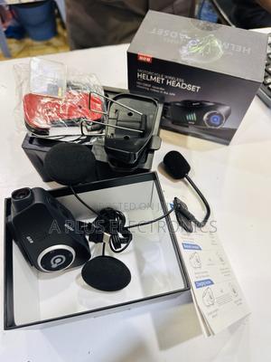 Ride Smarter – Q28 Helmet Headset With Camera - thumbnail 2