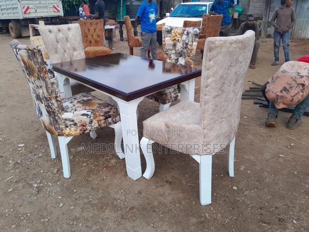 4-Seate Marble Upholstered Dinner Table