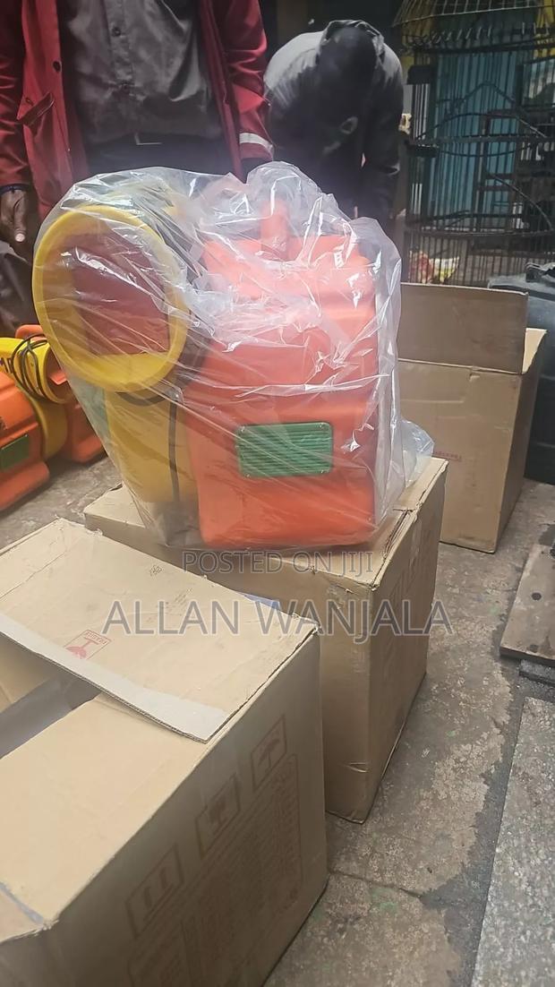 Bouncy Castle Blowers - thumbnail 3