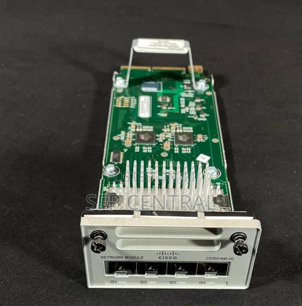 Cisco C9300-Nm-4g Catalyst 9300 4 X 1ge Network Module - thumbnail 3