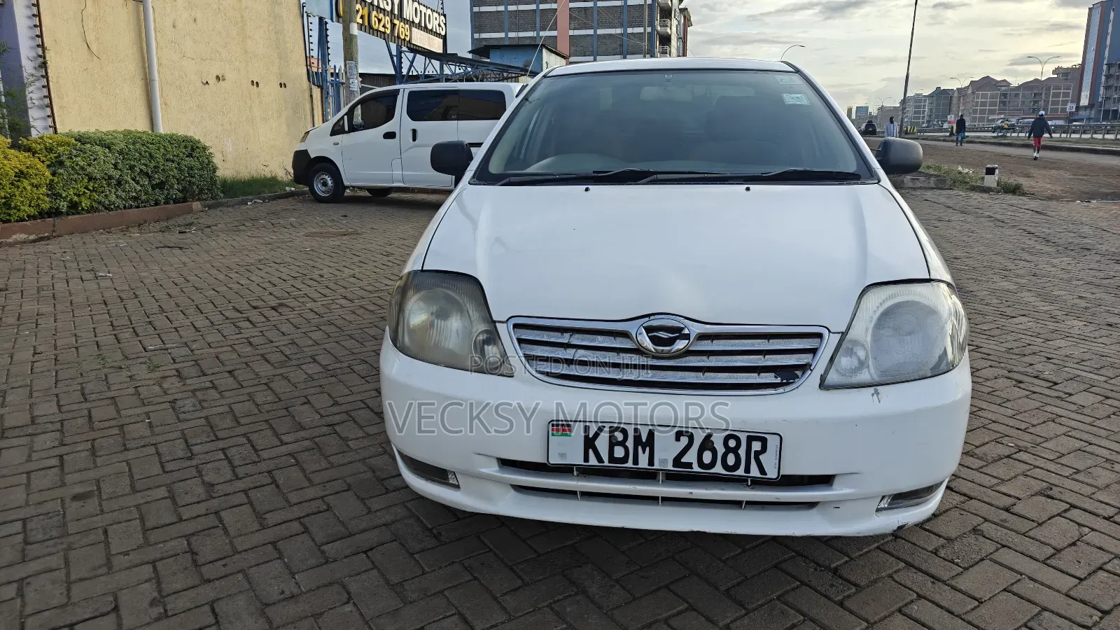 Toyota Corolla Sedan 2003 White
