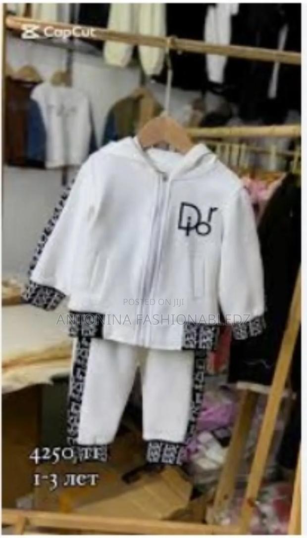 Kids Cute Tracksuit 2-6yrs - thumbnail 4