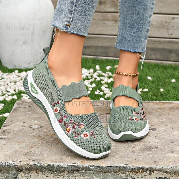 Purple,Green Red Breathable Soft Sole Orthopaedic Flowered Rubbers - thumbnail 4