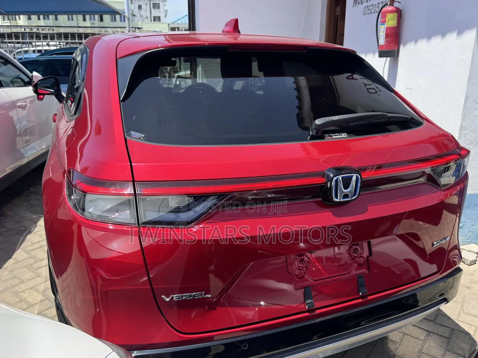 Honda Vezel 2022 Red