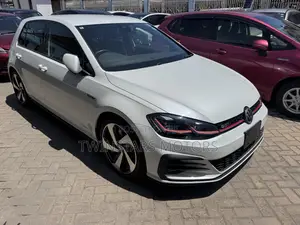 Volkswagen Golf 1.4T SE FWD 2019 White