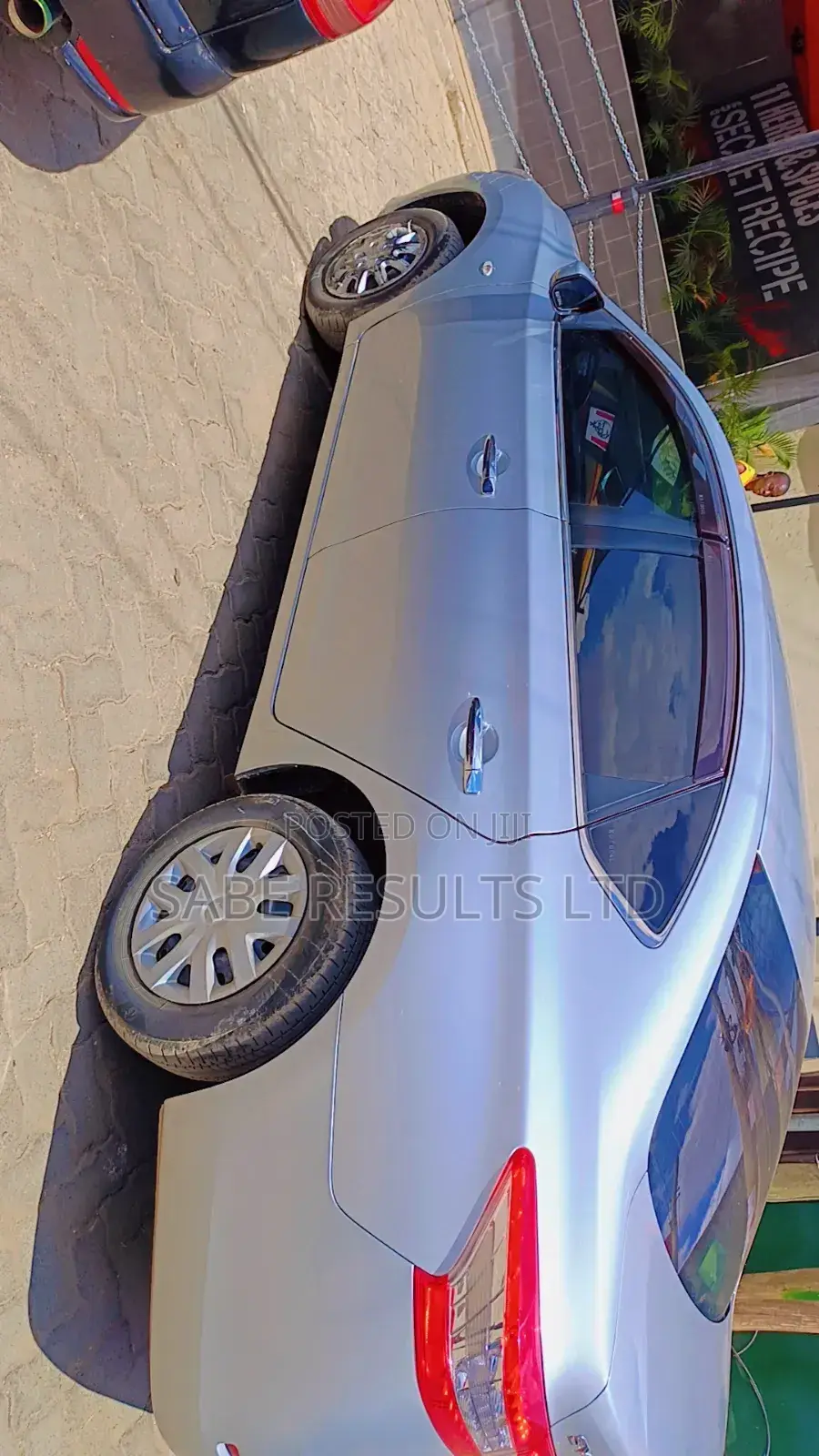 Nissan Slyphy