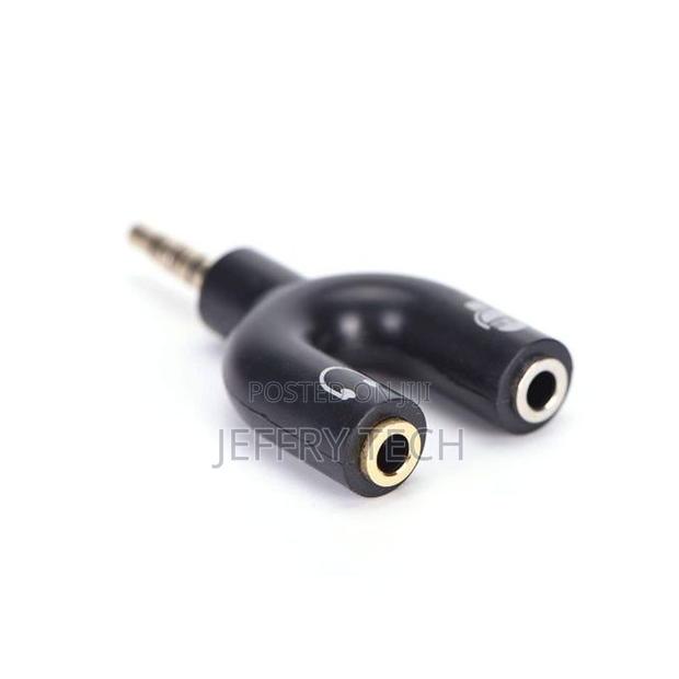 Headphone + Microphone Adapter Uy 3.5mm Male Jack to 2 Female 3.5mm